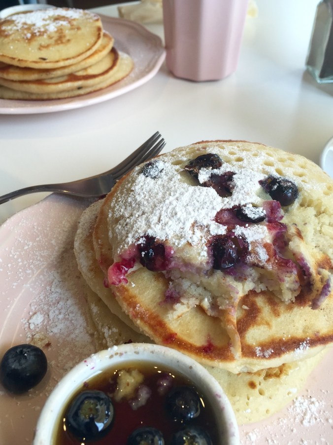 Copyright 2015 Kay/wavesandpebbles